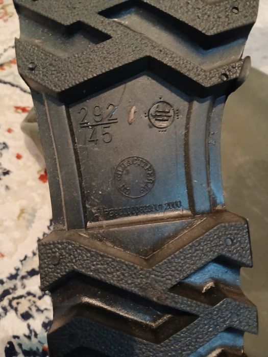 Сапоги резиновые  болотные