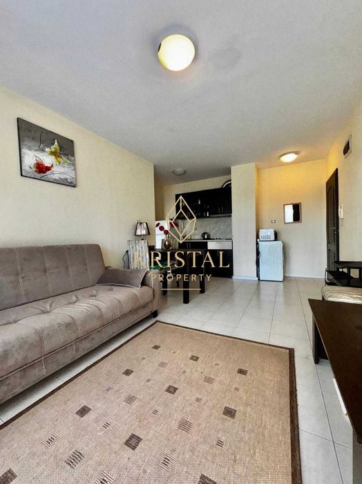 Продава се Двустаен апартамент в Свети Влас - 56 кв.м за 774 €/кв.м - Снимка #1