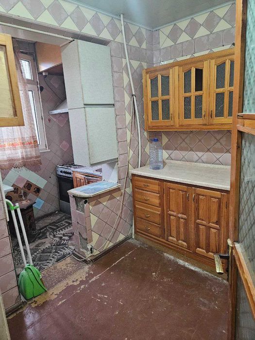 4-х комнатная квартира на Юнусабаде