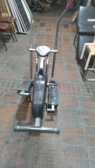 Продаётся велотренажёр