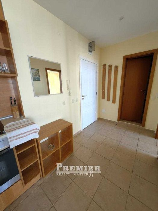Продава се Двустаен апартамент в Бургас, Акациите - 70 кв.м за 492 €/кв.м - Снимка #3