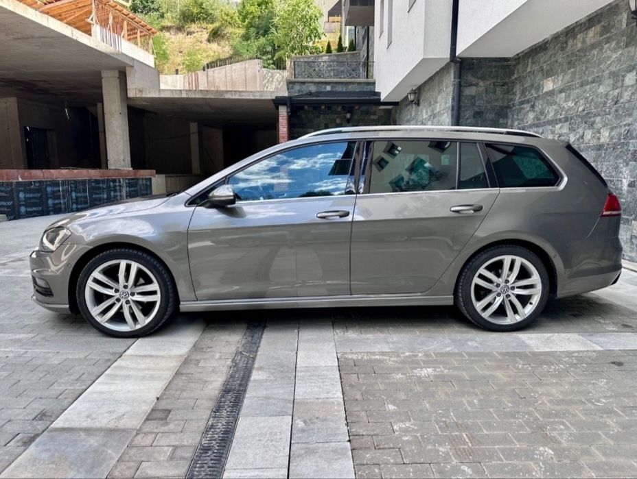 VW Golf Varian 2.0 TDI R Line