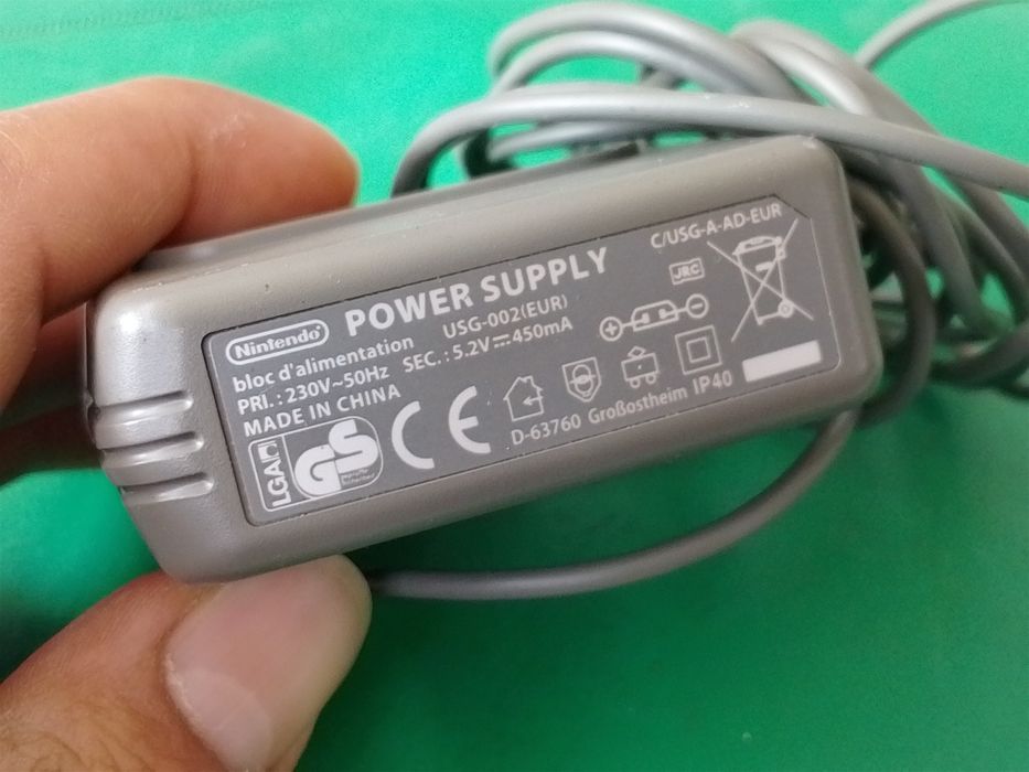 Оригинално зарядно за Нинтендо nintendo ds
