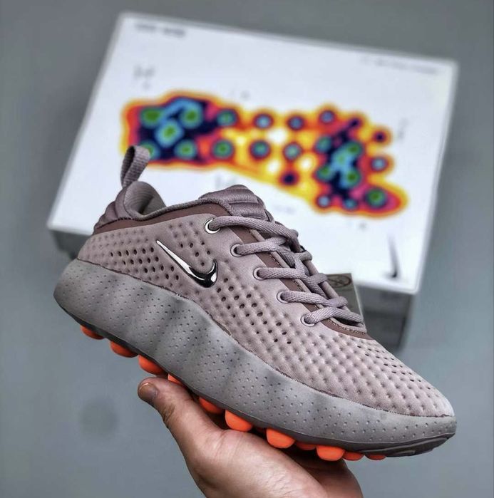 Нови дамски маратонки Nike Mind 002 light violet ore