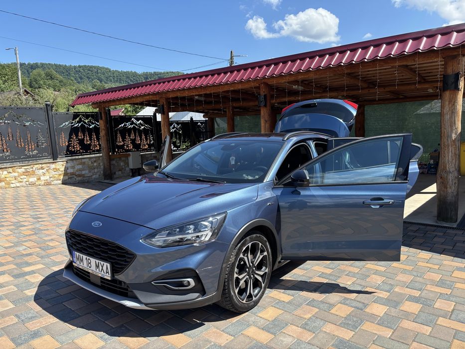 Ford focus active