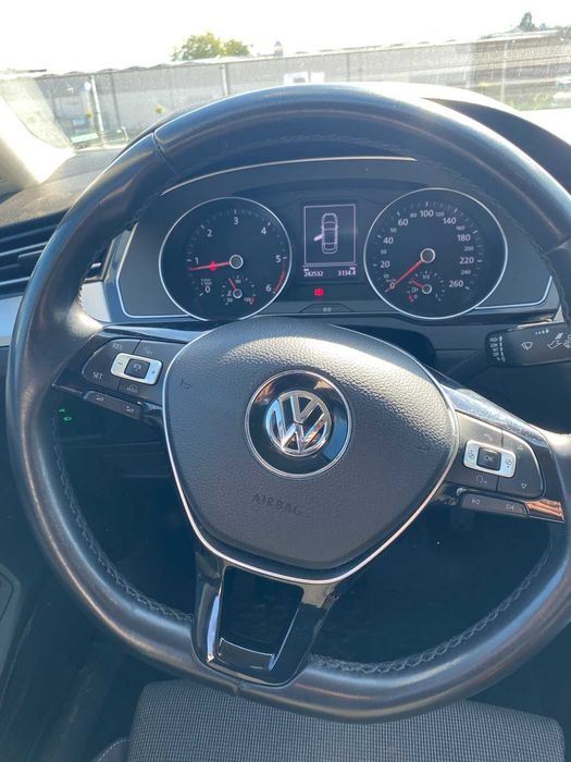 VOLKSWAGEN Passat 2018 — imagine 4