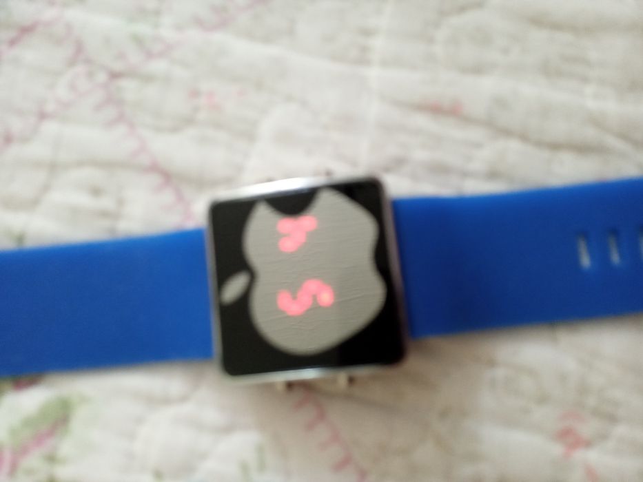 Часы наручные в отличном состоянии.