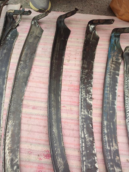 Пресс сокадавка коса топор баллоны