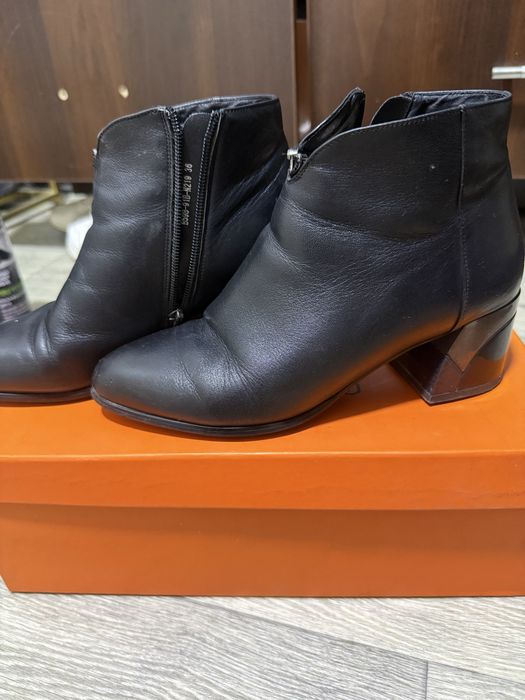 3 обувь по одной цене