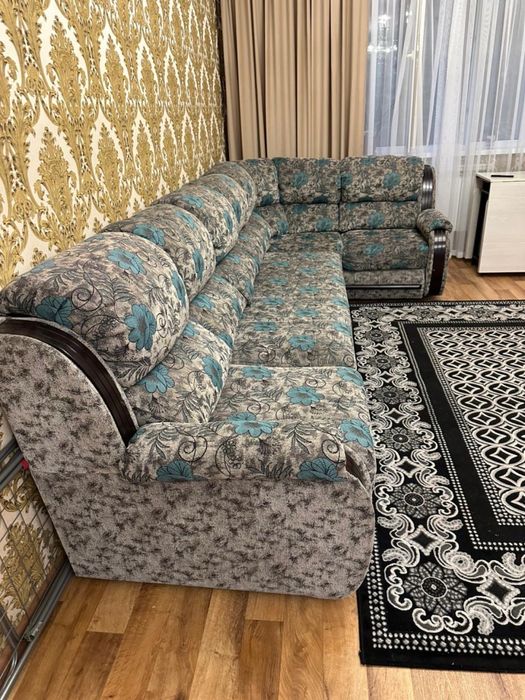 Продам диван и кресло