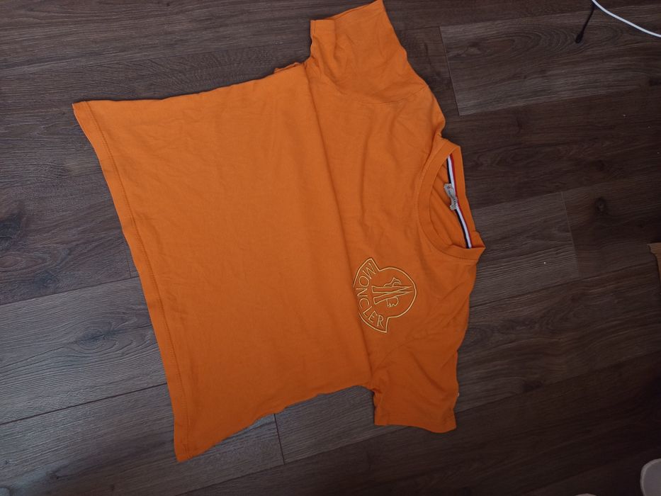 Tricou Foarte Bun