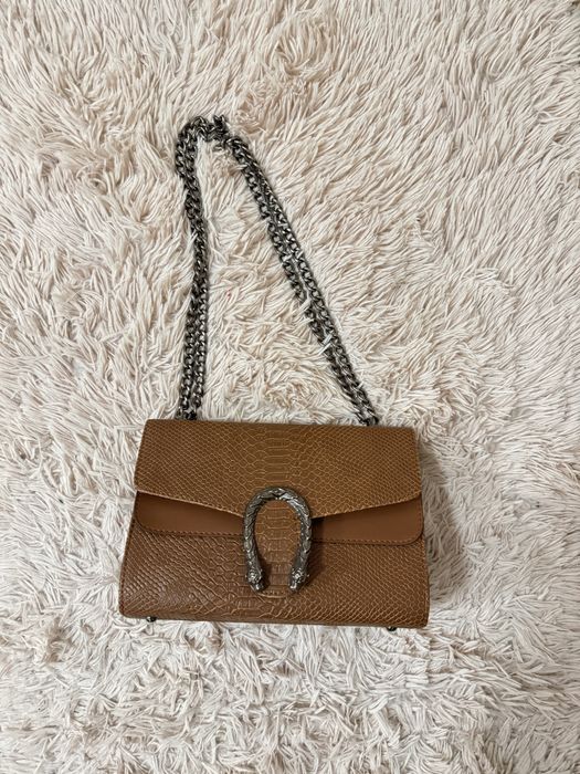 Дамска чанта