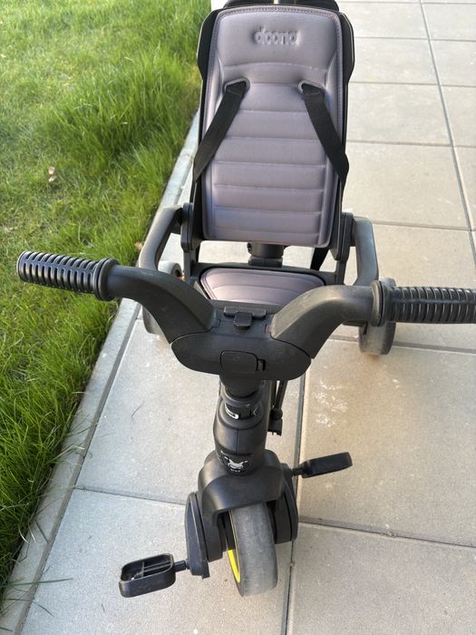 Tricicleta Doona Liki Trike Midnight