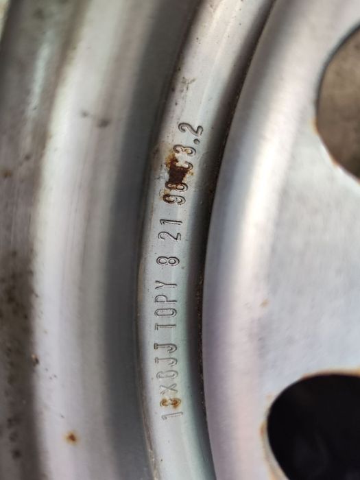 Шина Advantex 215/60 R16 с металлическим диском