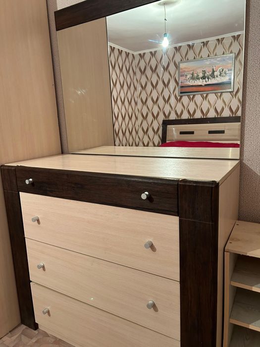 Спальный гарнитур