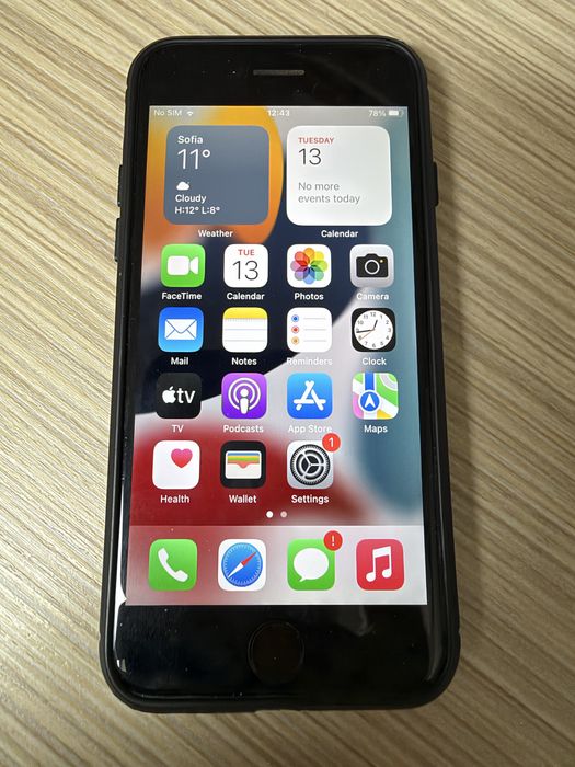 Iphone 7  32gb  new battery