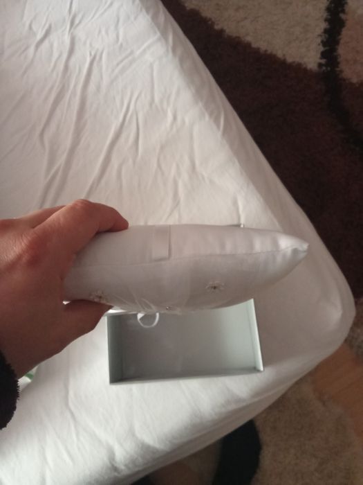 Perna de pus verighete noua