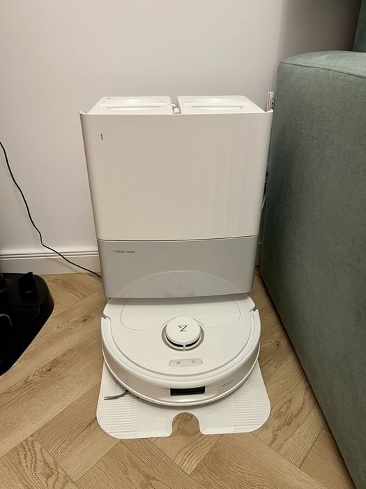 Robot aspirare Roborock Qrevo 5AE