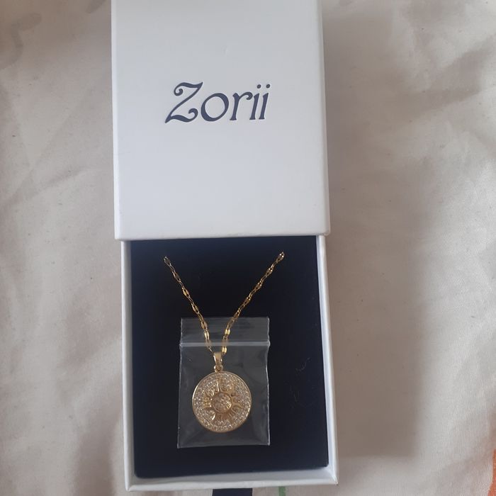 Lantisor Zorii din otel inoxidabil placat cu aur 18k