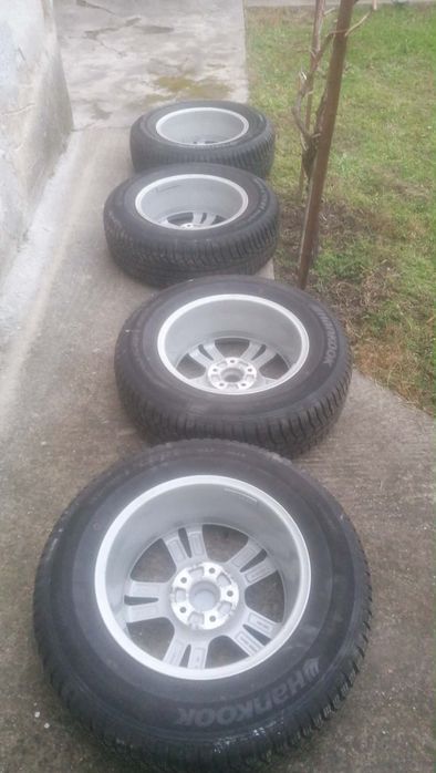 Зимни гуми с джанти 16 цола за  Hyundai  Tucson
