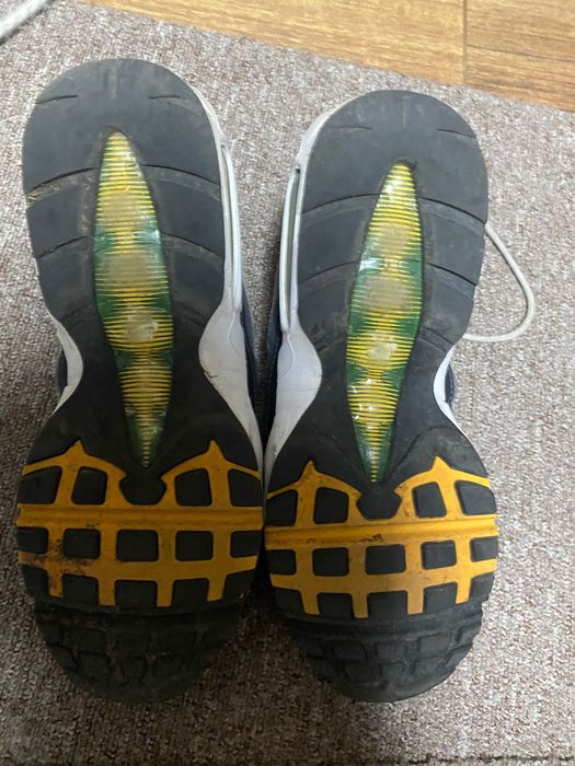 Nike Air Max 95 essentials