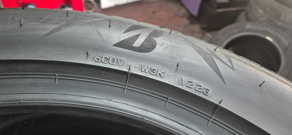 anvelope Bridgestone 255/50/20 m&s,iarna