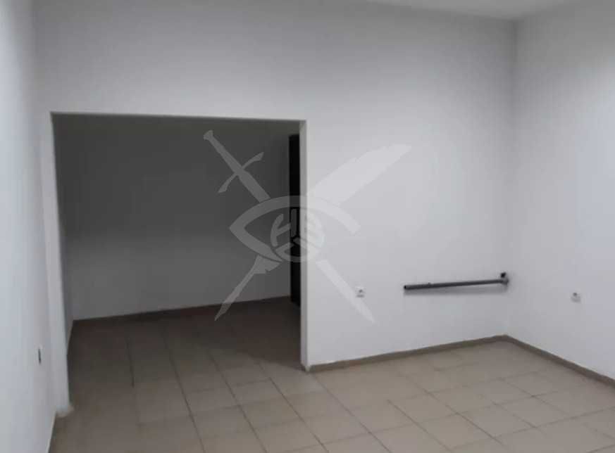 Дава се под наем Магазин в Пловдив, Кючук Париж - 31 кв.м за 348.84 € - Снимка #2