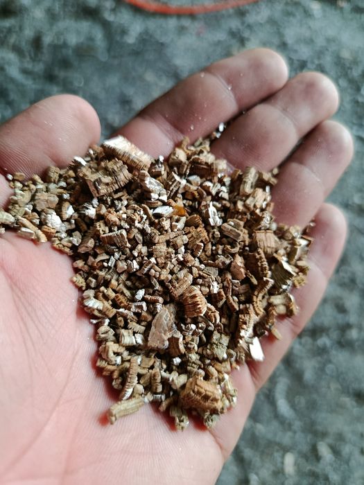 Вспученный Вермикулит