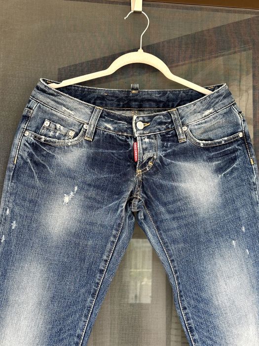 Дамски дънки DSQUARED2 (Made in Italy) - размер IT42 (S/M) Отлично състояние