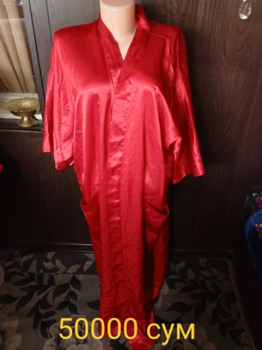 Женская одежда б/у.