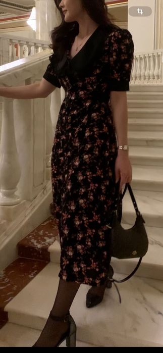 Разгружаю гардероб разные вещи