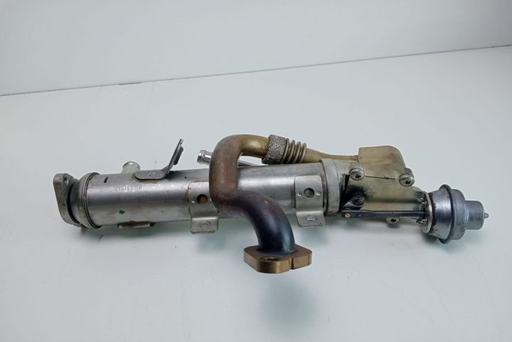 Racitor gaze   03L131512 Volkswagen VW Passat B6 seria