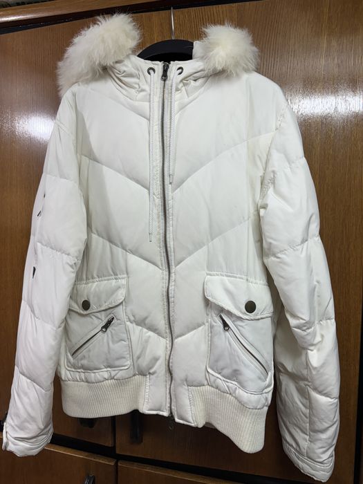 Ghete si geaca alba din puf incaltaminte dama