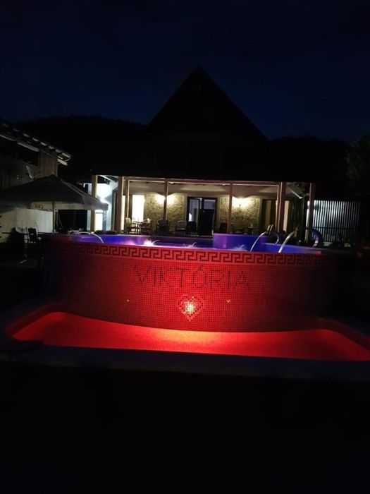 Constructi piscine !! Renovari picine , intretinere piscine