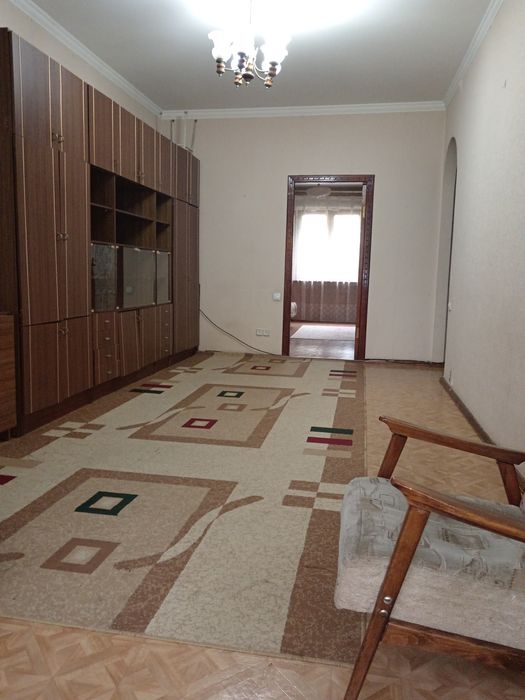 Аренда. Сдаётся 2х.комнатная квартира. Юнусабад 8 квартал.