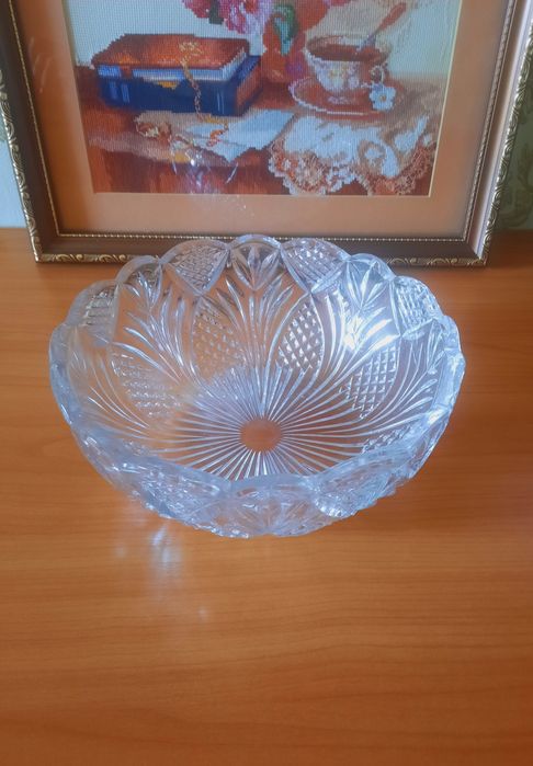 Хрустальная салатница