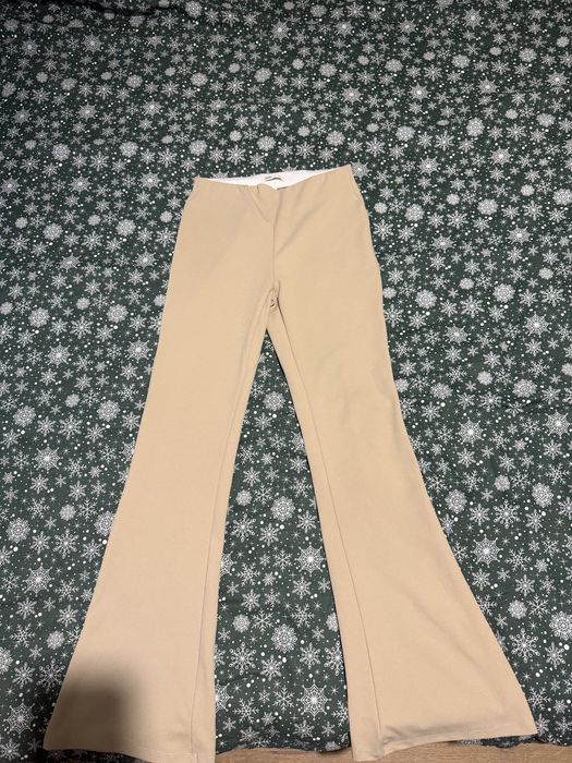 Дамски панталон с широк крачол