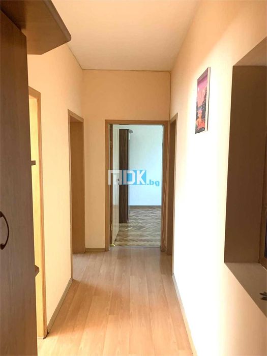 Продава се Тристаен апартамент в Пловдив, Западен - 77 кв.м за 2142 €/кв.м - Снимка #8