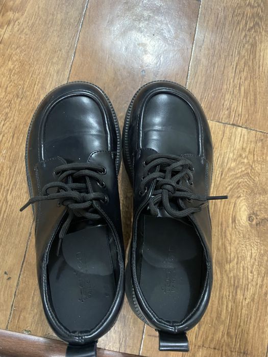 Чёрные лоферы 37–38 размер, 1 раз надеты