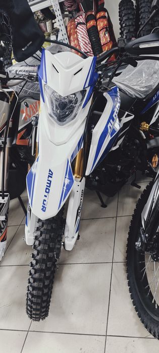 Мотоцикл Алмотор 300 куб.