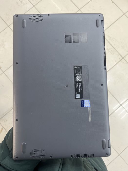 Ноутбук Asus
