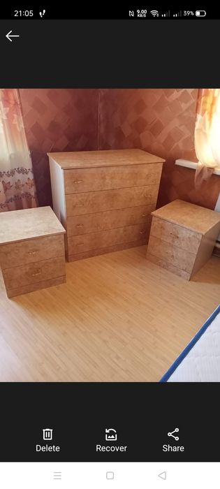 Продам спальный гарнитур