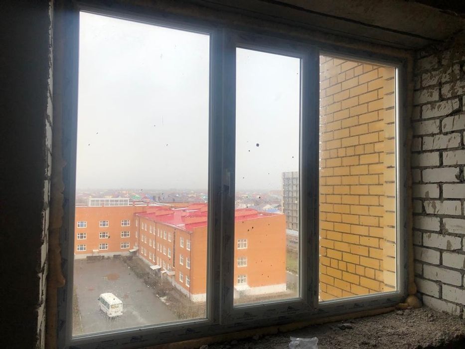 Продам две оконные рамы