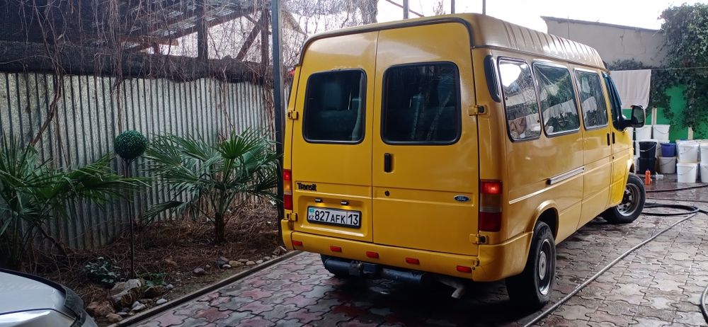 Продам форд транзит в хорошом состаяни