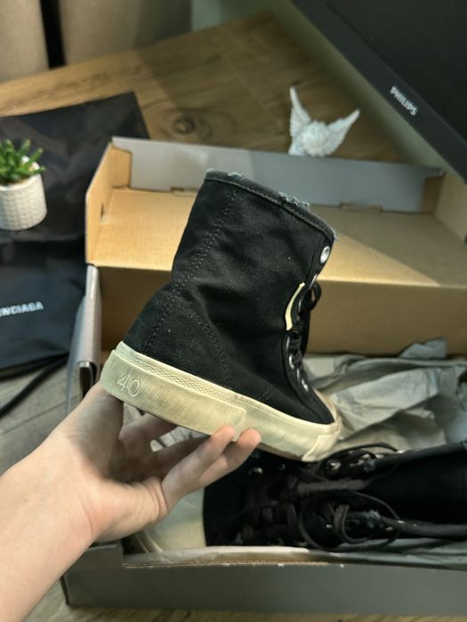 balenciaga paris