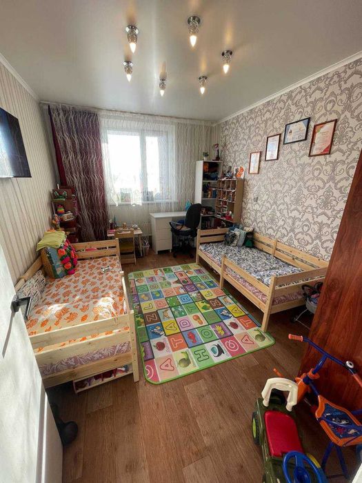 Продажа 2-комнатной квартиры 7 мкр