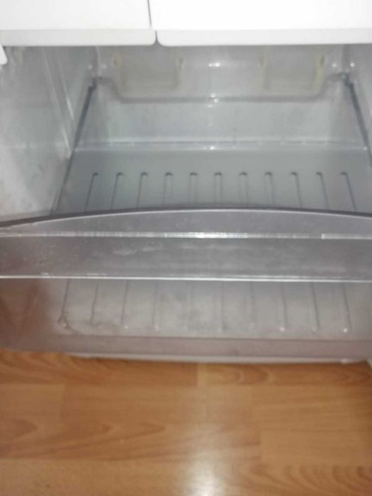 Продам холодильник Samsung