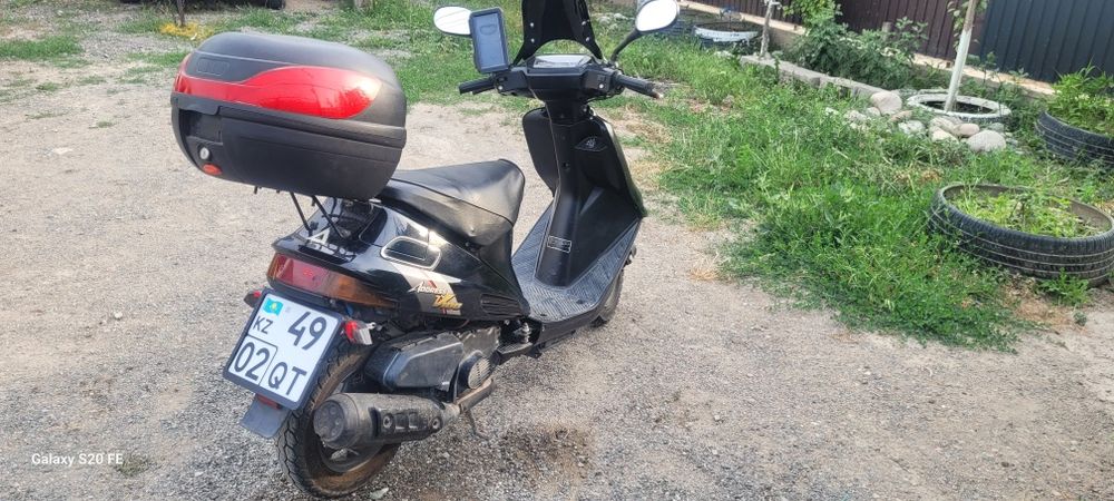 Скутер Сузуки адресс 100