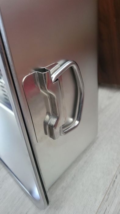 Litiera inox cu sita și mânere