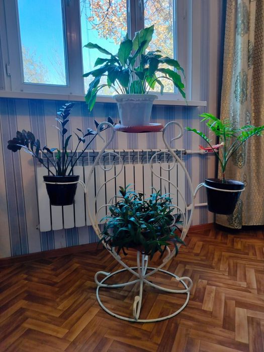 Подставки для цветов